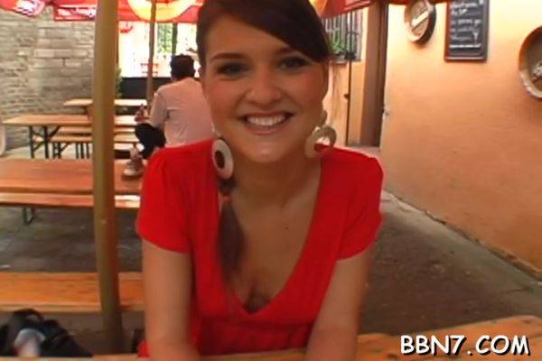 Steamy Hot Outdoor Fellatio - hclips.com on freevids.org