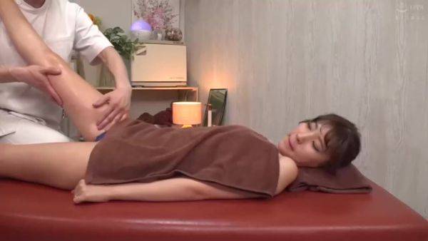 HZKW224 Cuuuuuuty Asian SEX BABE - senzuri.tube - Japan on freevids.org