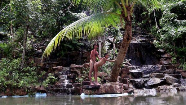 Couple Real Sex In A Waterfall In Thailand - hclips.com - Thailand on freevids.org