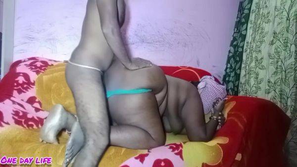 Tamil Doggy Style Fucking Hard - desi-porntube.com - India on freevids.org