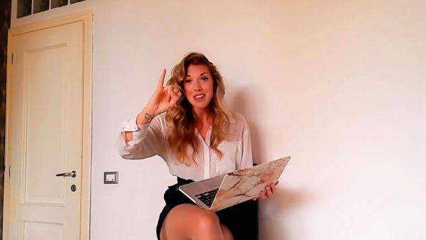 SPH solo blonde humiliates small cocks - drtuber.com on freevids.org