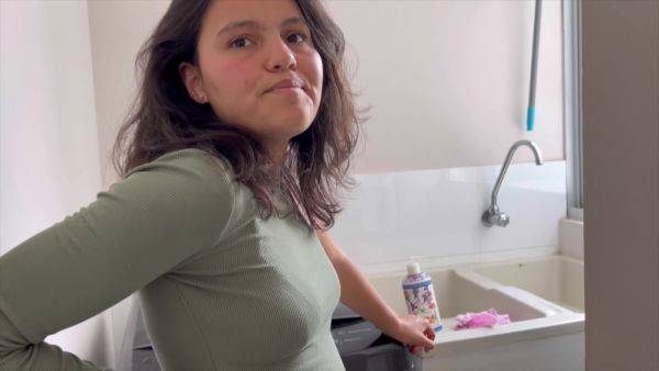 Not In The Window!! Theyre Going To Realize That I Like Lesbians!! - hclips.com on freevids.org