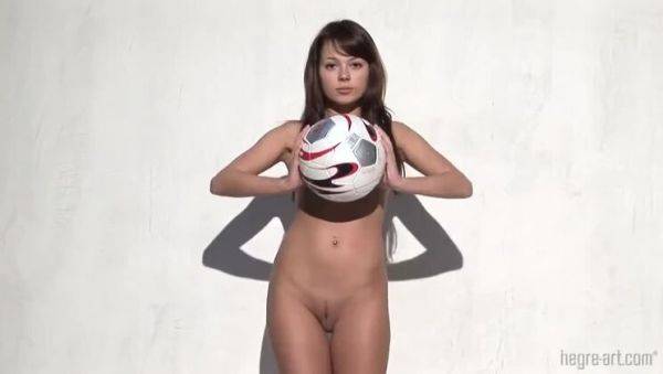 Brunette Soccer Player with a Big Booty - xxxfiles.com - Poland on freevids.org