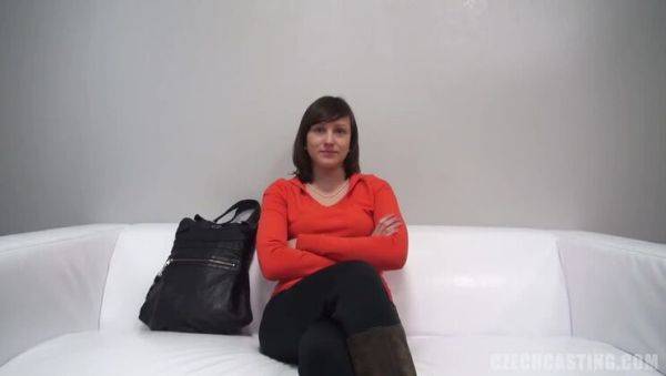 Honey, the Brunette in Casting - veryfreeporn.com - Czech Republic on freevids.org