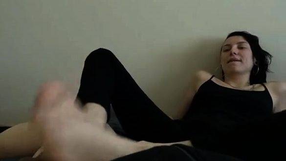 Nina's marathon footjob ends up with one huge load - - drtuber.com on freevids.org
