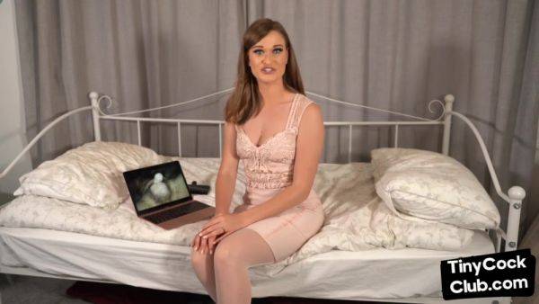 SPH amateur solo classy babe talks dirty about small cocks - hotmovs.com on freevids.org