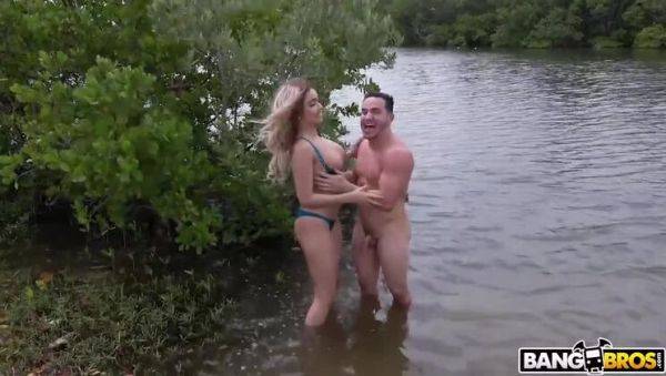 Horny Aaliyah Hadid's Big Tit Adventure With Peter Green - porntry.com on freevids.org