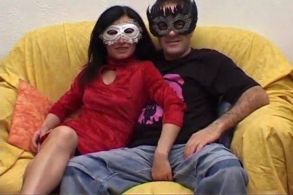 Couple With Mask Has Sex In Front A Camera 22 Min - hclips.com on freevids.org