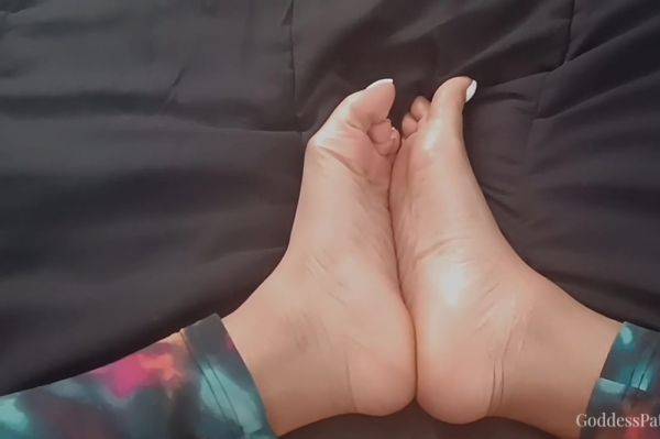 Dose Of My Sexy Feet - hclips.com on freevids.org