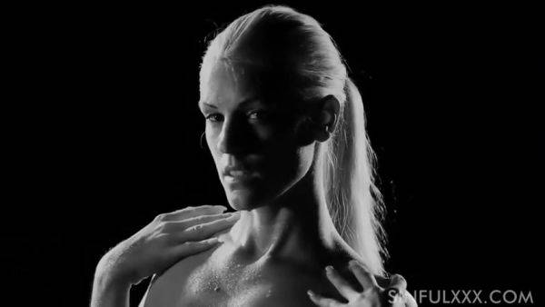 Make Me Sweat - videomanysex.com on freevids.org