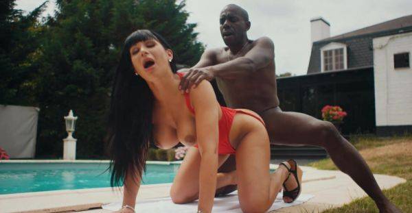 Black stud grants married woman the best anal in her life - xbabe.com on freevids.org