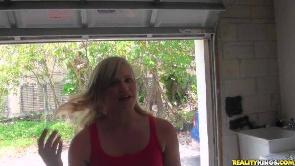 Making Moves - RealityKings with JMac, Jessica Rayne, Bruno Dickens, Esmi Lee - hotmovs.com on freevids.org