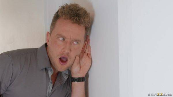 Smoking Hot Mirrors, And Threesomes! With Karma Rx, Van Wylde, Chantal Danielle - Brazzers - hotmovs.com on freevids.org