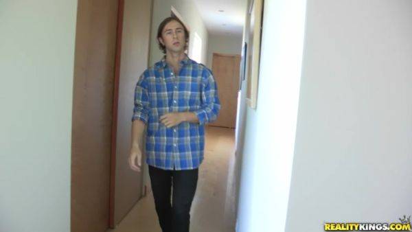 Park Quickie - RealityKings with Peter Green, Mila Castro - hotmovs.com on freevids.org