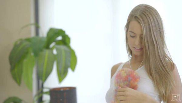 Heat Of The Moment - S24:E20 - porntry.com on freevids.org