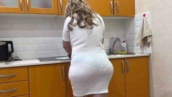 Mature Stepmom Gets Anal Surprise - porntry.com on freevids.org