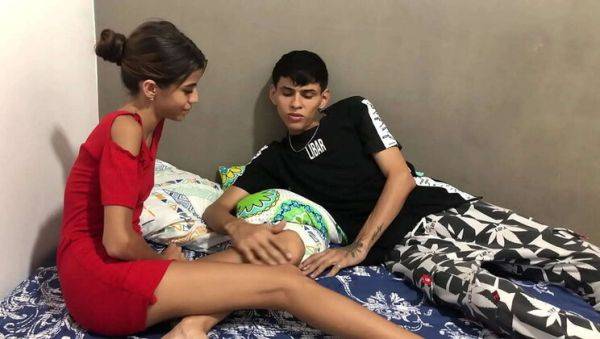 Sexy Little Sister Helps Me Out - porntry.com - India on freevids.org