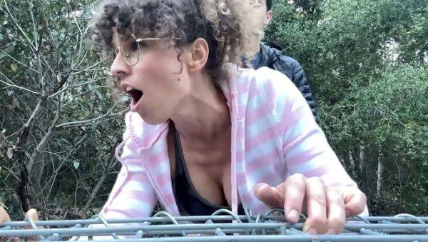 Pick Up Stepmom For Outdoor Anal Sex After Election Win - porntry.com on freevids.org