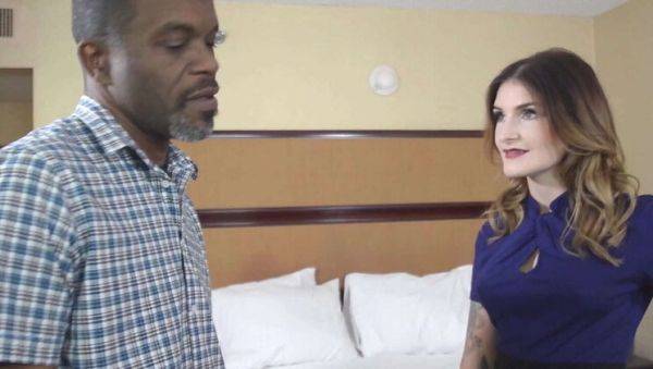 Adreena Winters Takes Richard Mann's Big Cock - veryfreeporn.com on freevids.org