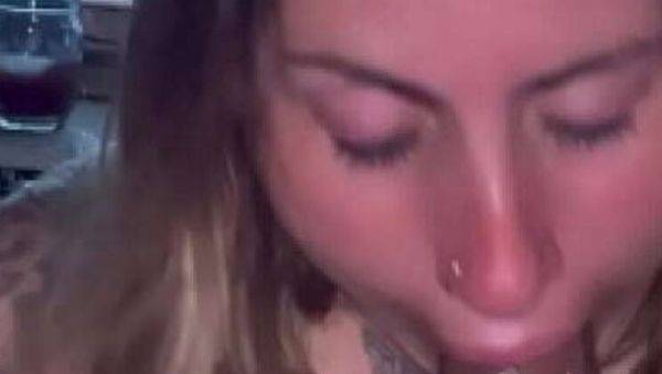 Blonde Slut Deepvane Sucks Brunilove's Cock - veryfreeporn.com on freevids.org