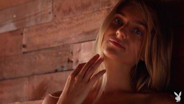 Irina Ri in Warming Up - PlayboyPlus - videohdzog.com on freevids.org