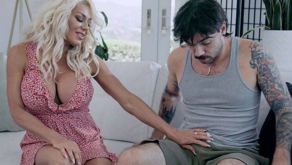 Busty Blonde Teacher Gives Me a Blowjob in Class - porntry.com on freevids.org