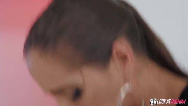 Tasting That Dick In Her Mouth With Desiree Night - hotmovs.com on freevids.org