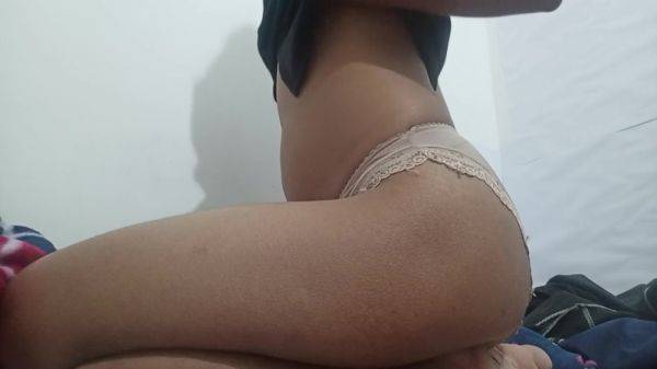 Solo Girl Masturbate Her Pussy In Tights - desi-porntube.com on freevids.org