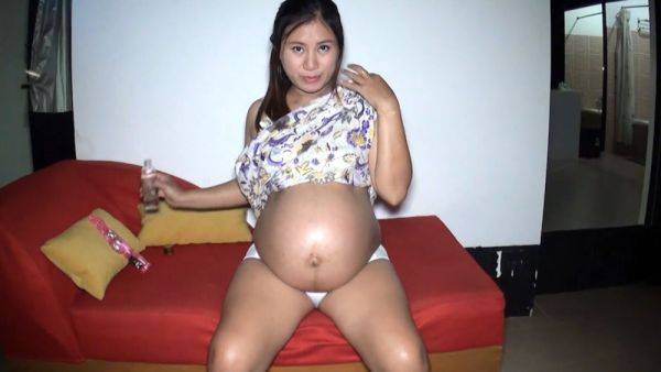 8 month pregnant hormones out of control Thai MILF needs something - txxx.com - Thailand on freevids.org