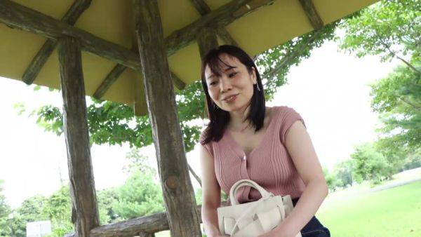 0002306_三十路の日本人女性が人妻NTRおセッセ販促MGS19分動画 - upornia.com - Japan on freevids.org