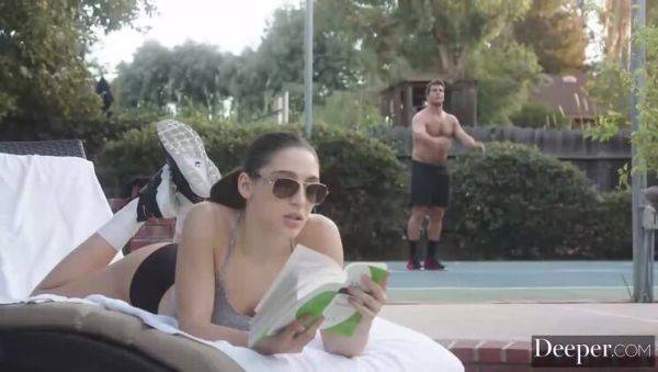 One-on-One Encounter: Abella Danger & Ramon Nomar - veryfreeporn.com on freevids.org