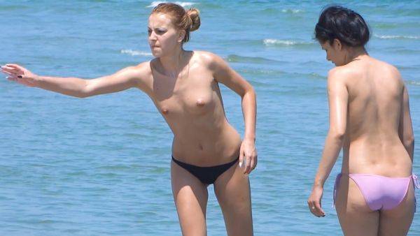 Young nudist cuties caught on camera fooling around outdoors - hclips.com on freevids.org