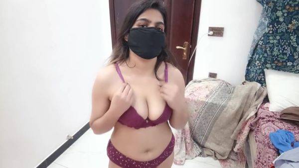 Incredible Porn Video Solo Great Only For You - Sobia Nasir - desi-porntube.com on freevids.org