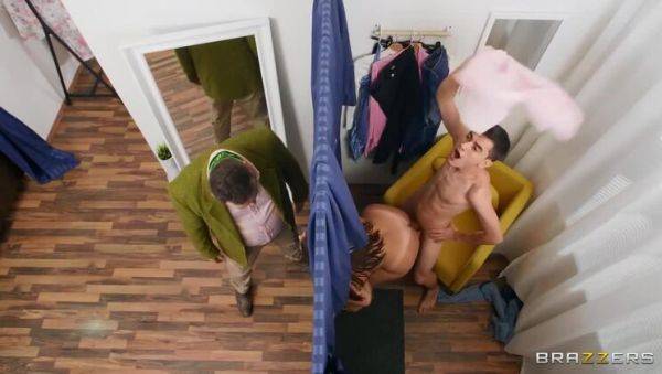 Cheap Thrills Big Tits Action - xxxfiles.com on freevids.org