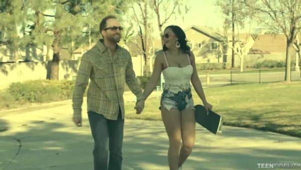 Eighteen & Natural: Ryan Madison & Karissa Kane's X-Rated Encounter - Big Tits, Creampie, Handjob - veryfreeporn.com on freevids.org