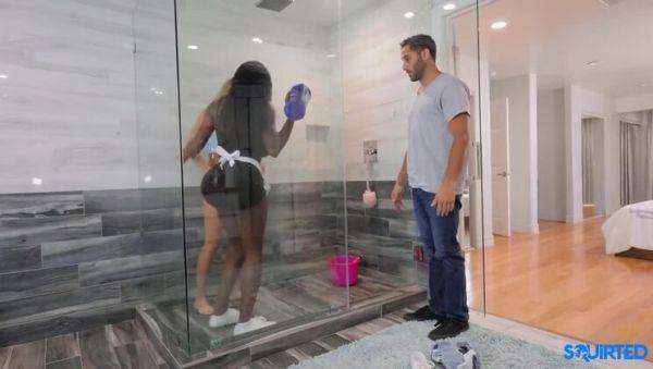 Ebony Mystique's Wet and Wild Maid Scene - xxxfiles.com on freevids.org