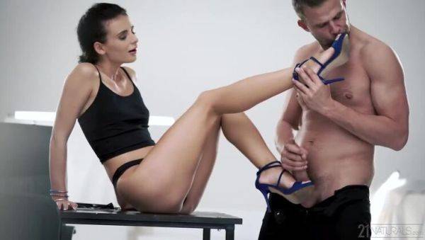 Foot Fetish Fantasy Featuring Kate Rich & Vince Carter - porntry.com on freevids.org