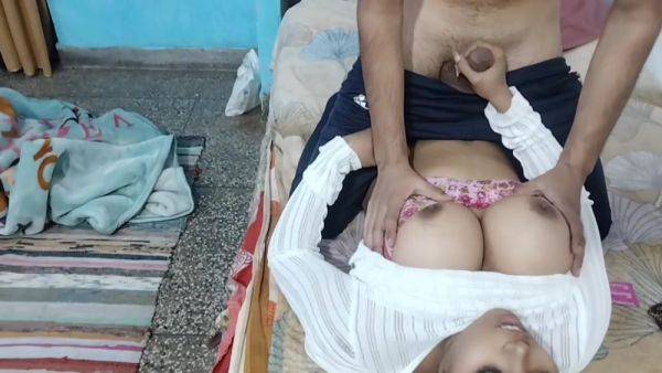 Sexy Hindi Video Big Boobs And Big Ass Dirty Tilk With Xxx Soniya - desi-porntube.com - India on freevids.org