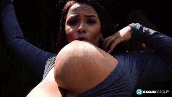 Isa Gomez: Superwoman Of South America - hotmovs.com on freevids.org