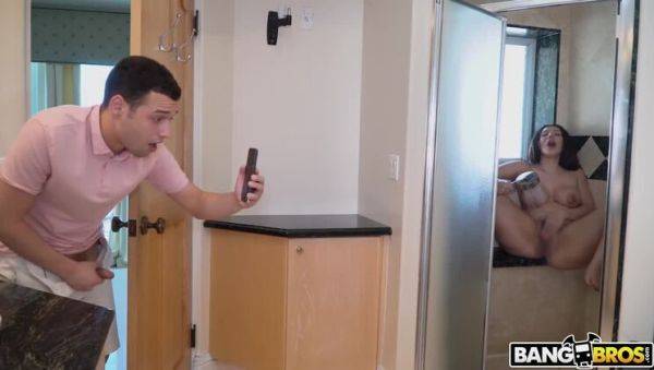 Valentina's Anal Adventure: The Horny Neighbor's Wild Encounter with Big Tits, Hairy Brunette MILF - xxxfiles.com on freevids.org