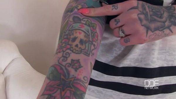 Busty Blonde Belle Black in Solo UK Production - veryfreeporn.com - Britain on freevids.org