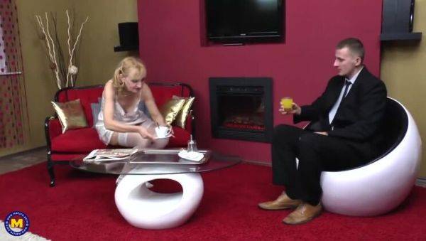 Mature blonde in stockings receives cumshot from toyboy - veryfreeporn.com on freevids.org