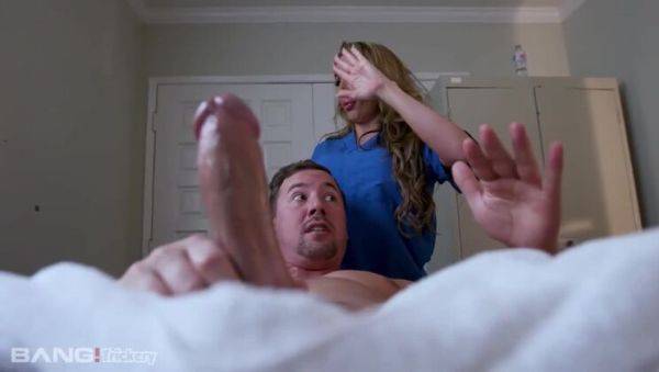 Richelle Ryan: Masseuse Extraordinaire with Extra Talents - xxxfiles.com on freevids.org