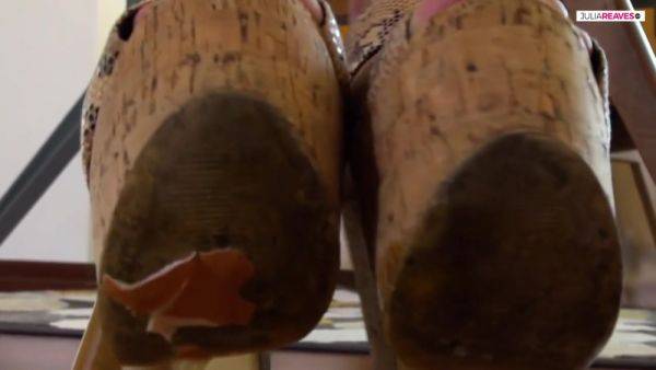 Footfetish With My Smelly Feet; It Gets Wet - hotmovs.com on freevids.org