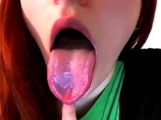 Beautiful Tongue 1 - drtuber.com on freevids.org