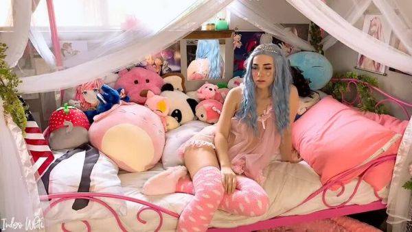 My stepsis is a Stupid Slutty Princess. Solo - porntry.com on freevids.org