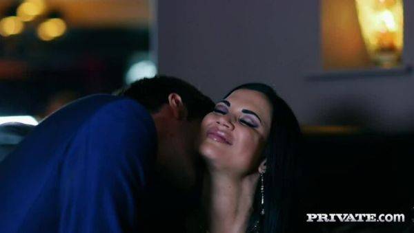 Busty Beauty Jasmine Jae Gets Finished Off Private Style - porntry.com on freevids.org