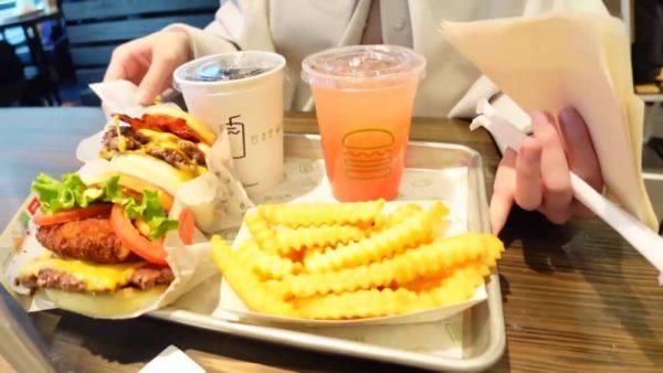 0004228_Japanese_Censored_MGS_19min - hclips.com - Japan on freevids.org