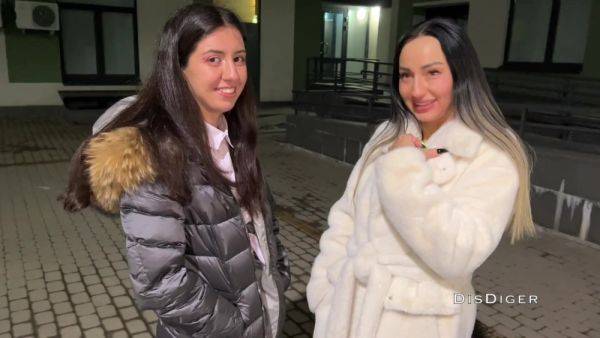 Best kitchen fuck with slim brunette harlots - Amateur Porn - anysex.com on freevids.org