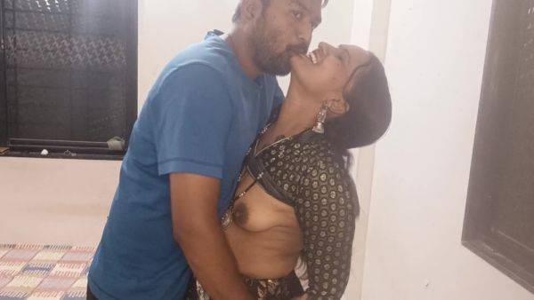 Tight Indian Pussy Wife With Saggy Boobs Makes Horny Desi Man Cum Fast Inside Pussy - hclips.com - India on freevids.org